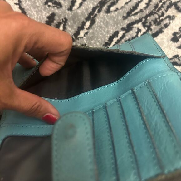 PATRICIA NASH Elegant Blue Women's Wallet - Picture 7 of 7